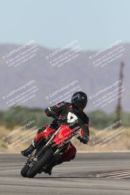 media/Oct-13-2025-Moto Forza (Mon) [[a66d839500]]/4-C Group/Session 3 (Turn 16)/